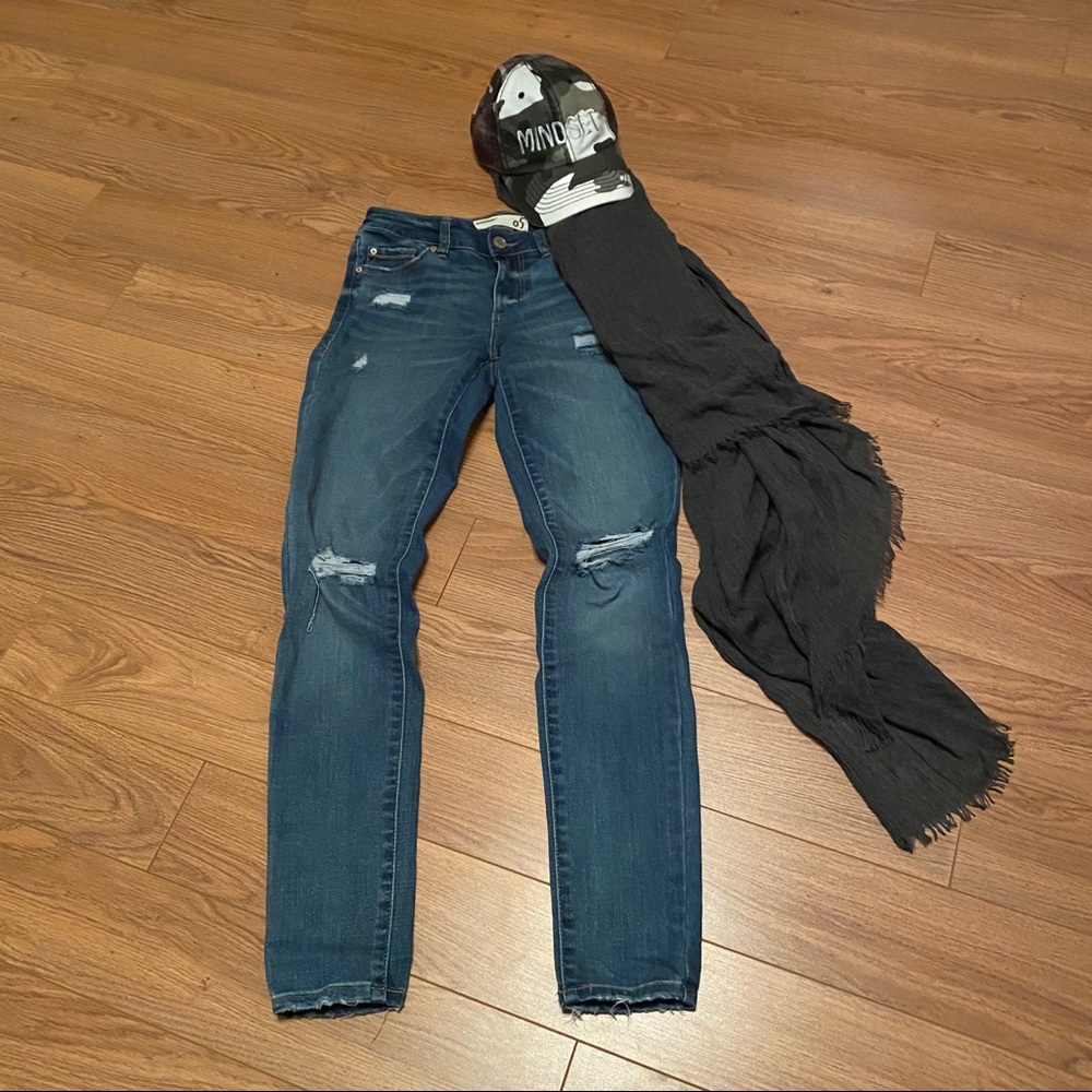 Garage Jeans with Worn Accents